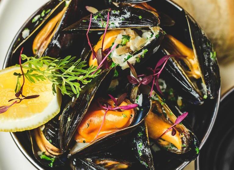 민박 The Three Horseshoes