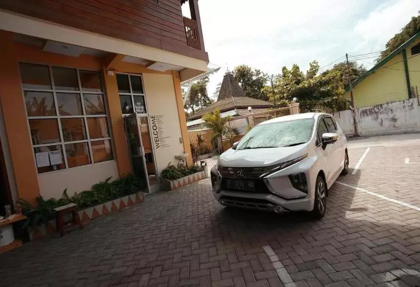 Ostello Grya Pyramyt