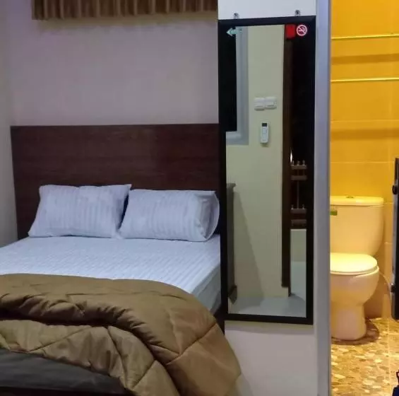 Ostello Grya Pyramyt