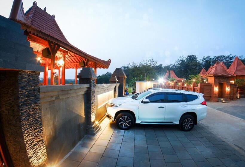 Ostello Joglo Jawa Jepara