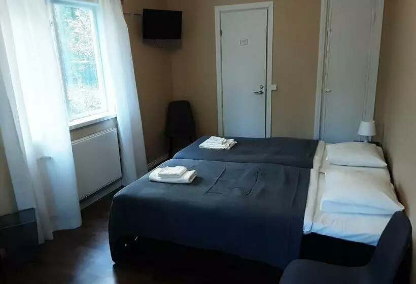 Retkeilymaja Villa Majatalot