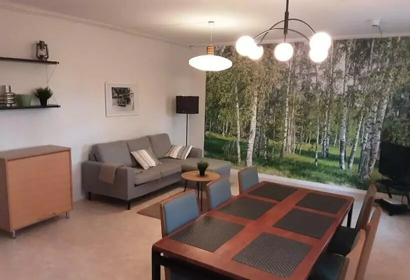 Retkeilymaja Villa Majatalot