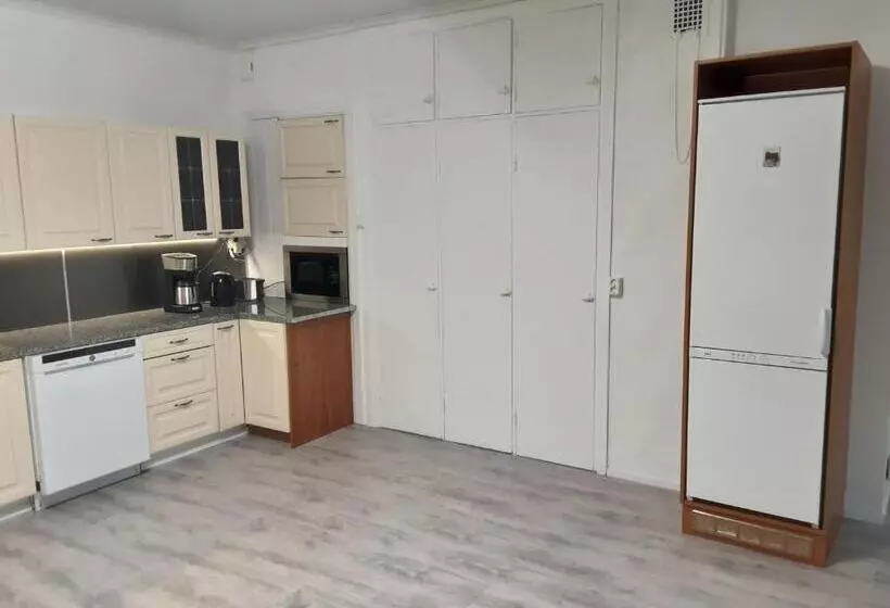 Retkeilymaja Villa Majatalot