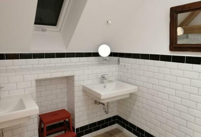 민박 La Grange à Outeaux