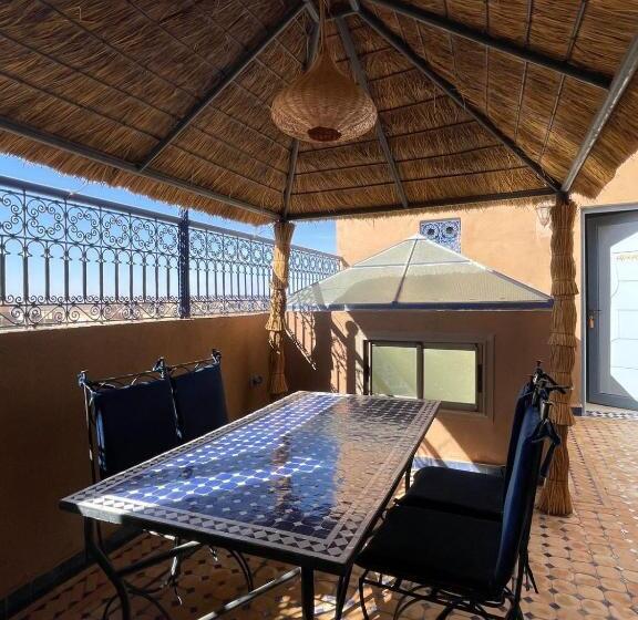 Hotel Apartments Lexpert  Riad The Family