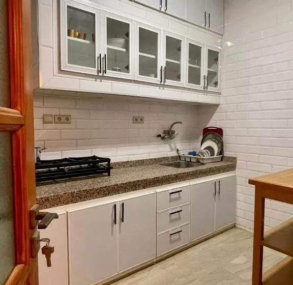 ホテル Apartments Lexpert  Riad The Family