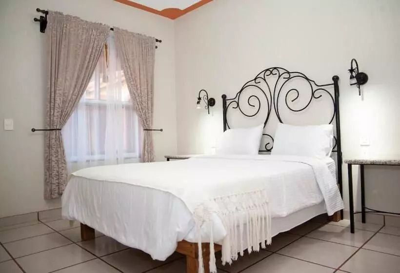 ホテル Encanto De La Sierra