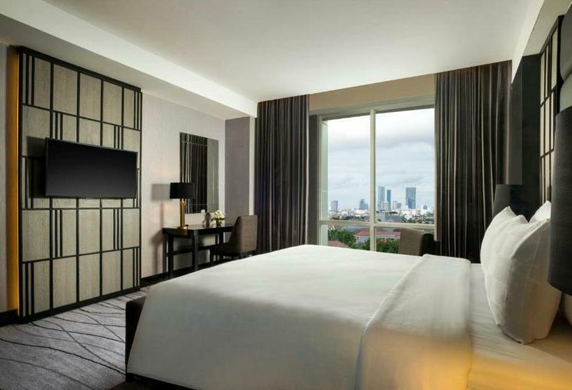 Grand Swiss Belhotel Darmo