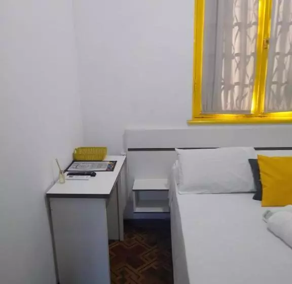 Majatalo Central 2   Pousada