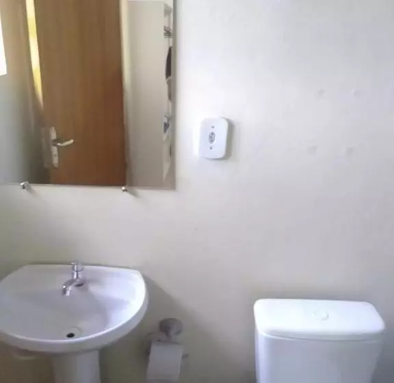 Majatalo Central 2   Pousada