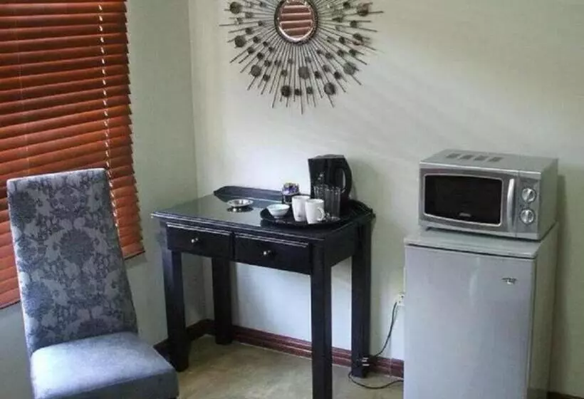 Majatalo Monacco Guest House