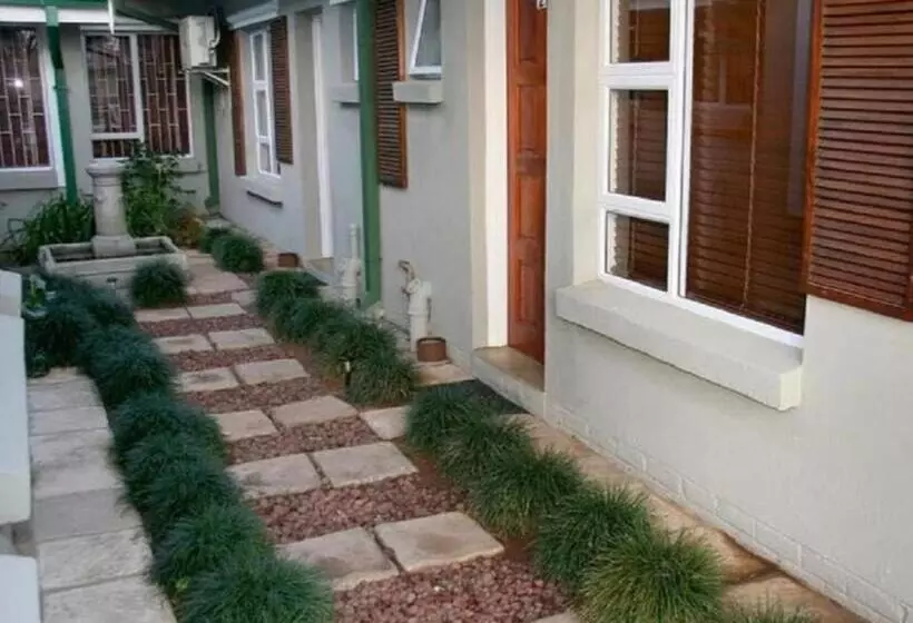 Majatalo Monacco Guest House