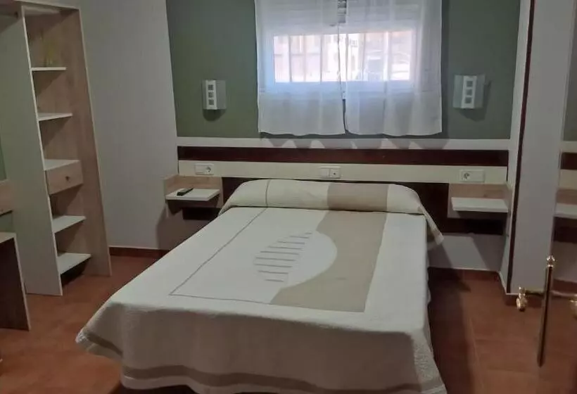 Alojamiento Numancia Pensión