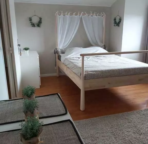 Aamiaismajoitus (B&B) La Villa De Fleury