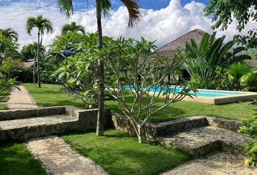 Cabagnow Seaside Resort