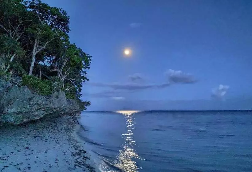 Cabagnow Seaside Resort