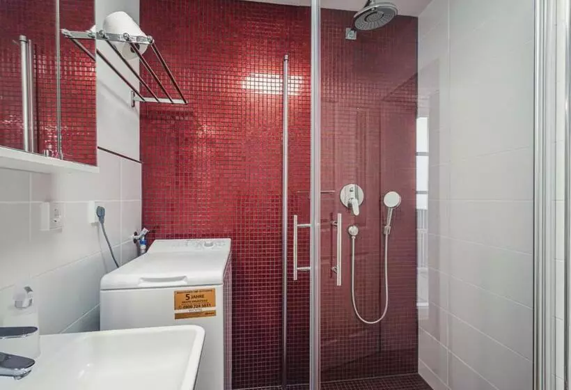 Ferienwohnungen Und Boardinghouse Heimbach In Lahr