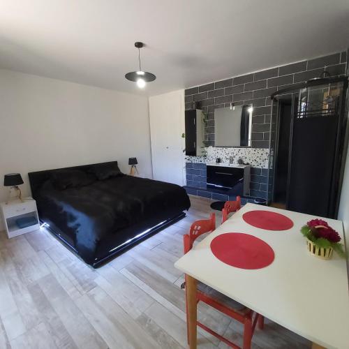 بنسيون Au Pays D Angeline