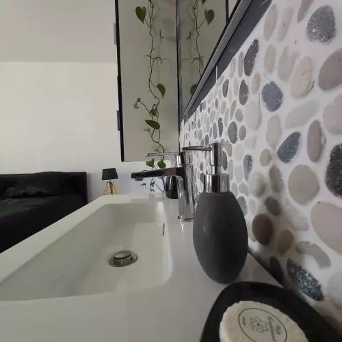 Majatalo Au Pays D Angeline