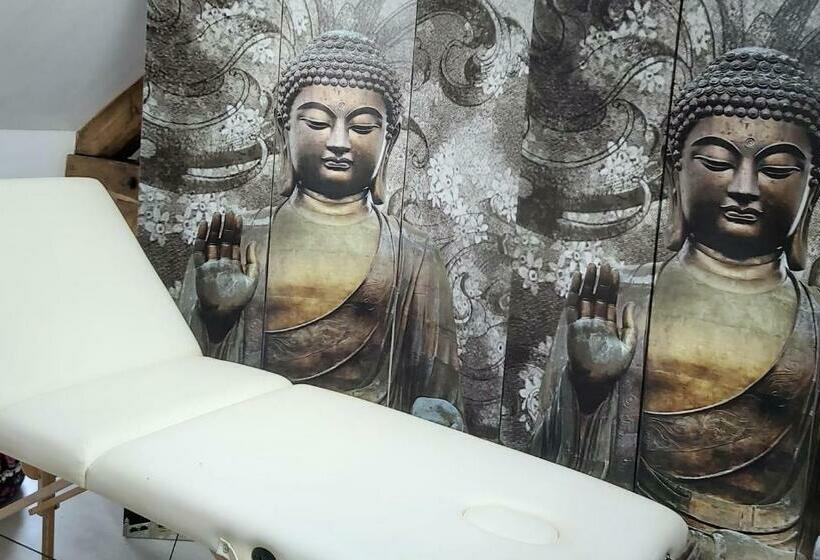 بنسيون Au Pays D Angeline