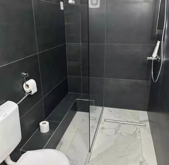 Majatalo Giulia Home