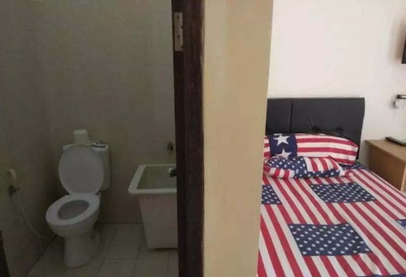 پانسیون Nidira Guest House