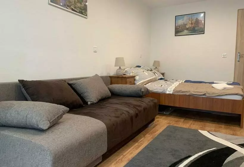 Majatalo érdi Muskátlis Vendégház