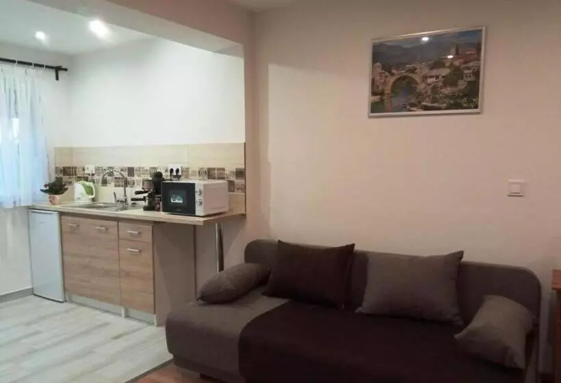 Majatalo érdi Muskátlis Vendégház