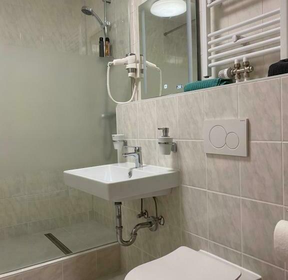 Общежитие City Studio Apartment Am Hauptbahnhof N6