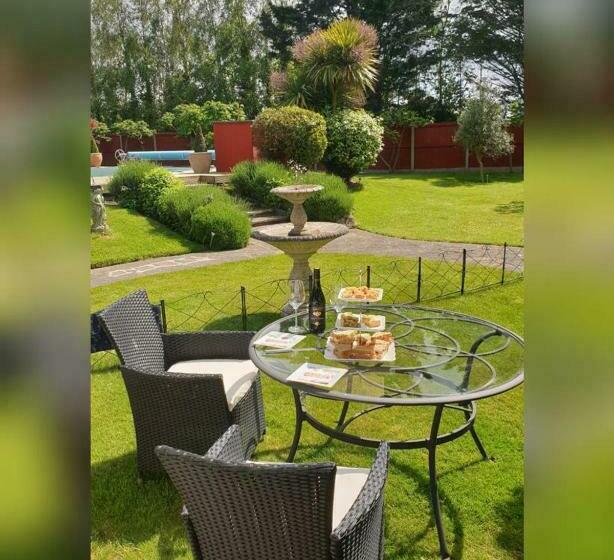 住宿加早餐  Igguldene Retreat