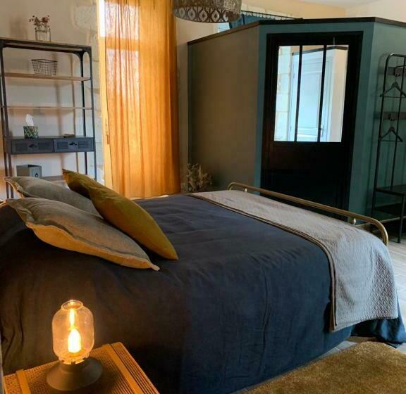 مبيت وإفطار La Gouronerie