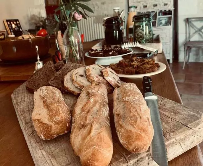 Aamiaismajoitus (B&B) La Gouronerie