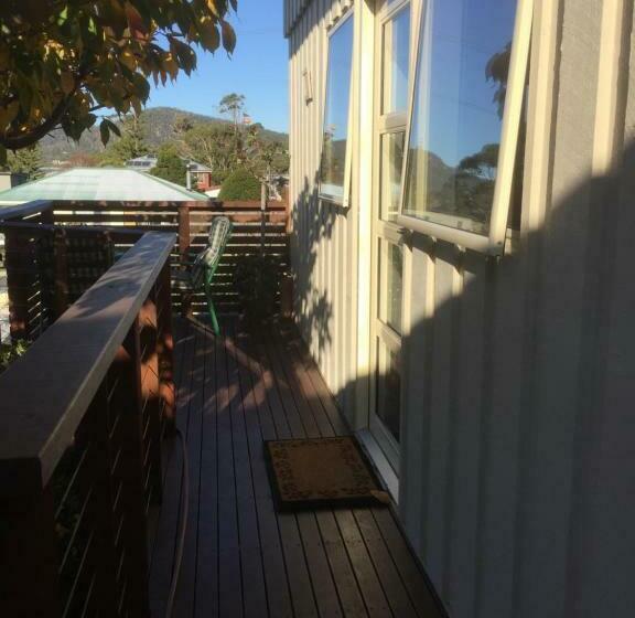 ベッドアンドブレックファースト Wheel House Studio