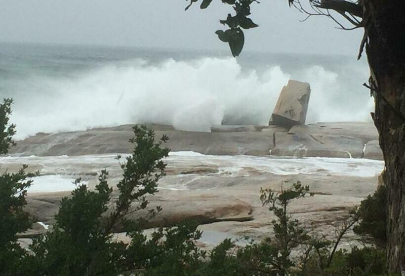 ベッドアンドブレックファースト Wheel House Studio