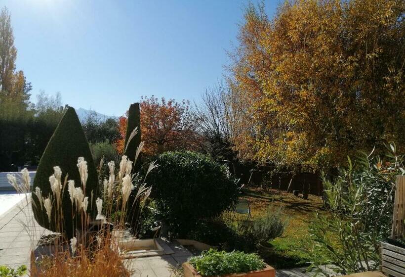 Пансион Chèvrefeuille Gîte & Chambre D Hôtes