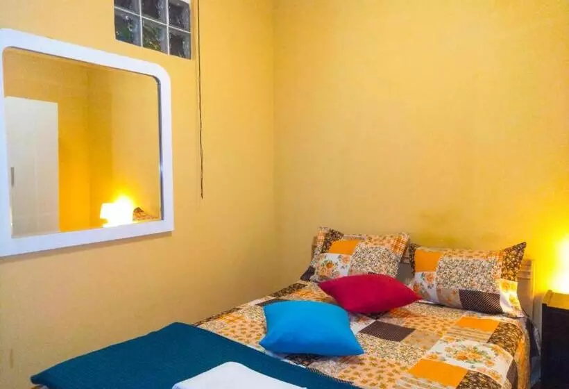 پانسیون Friends In Braga   Charming Bedrooms In The Historic Center