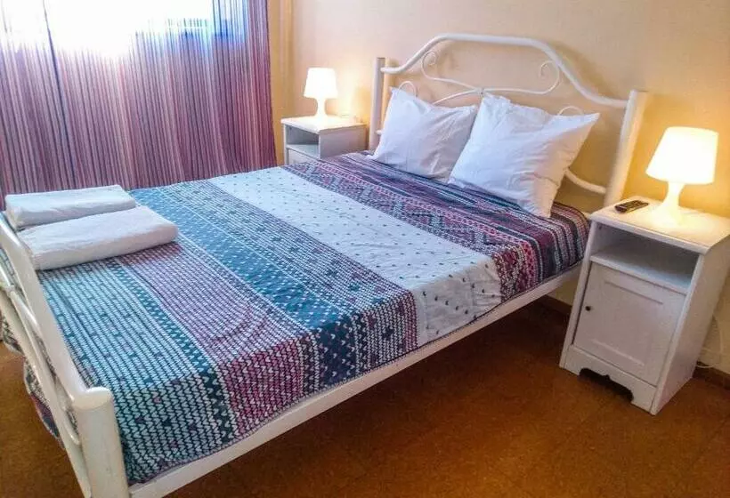 پانسیون Friends In Braga   Charming Bedrooms In The Historic Center
