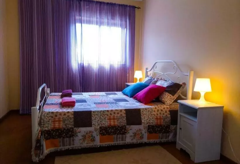 پانسیون Friends In Braga   Charming Bedrooms In The Historic Center