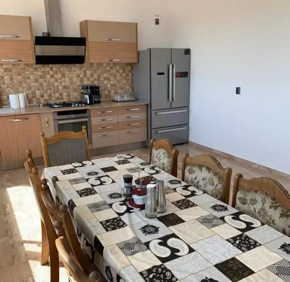 ペンション Niko’s House