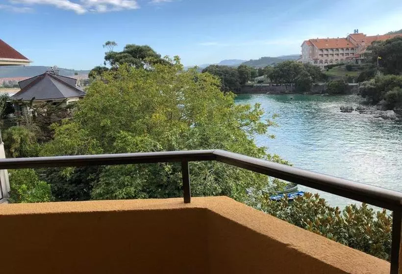 Apartamentos De La Hoz