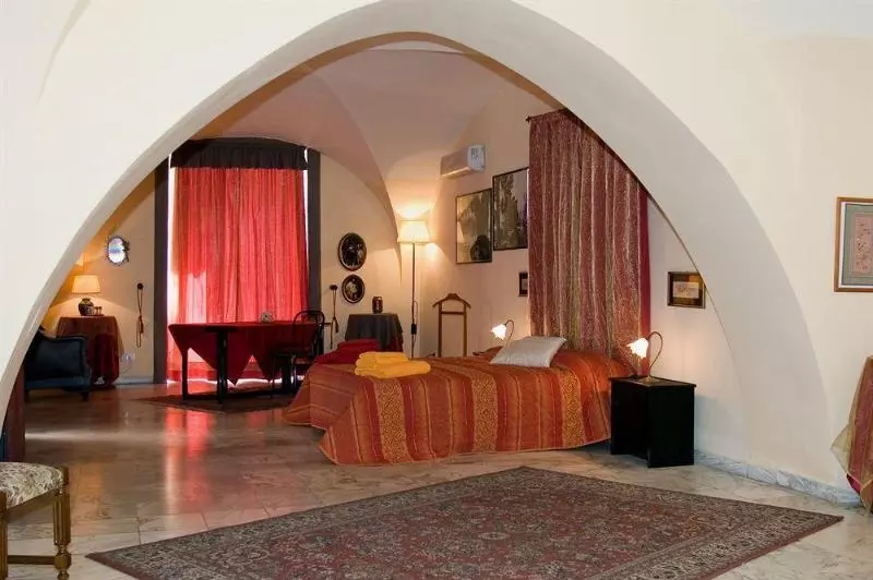 مبيت وإفطار Xenios