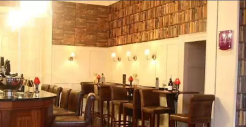 酒店 Annebrook House