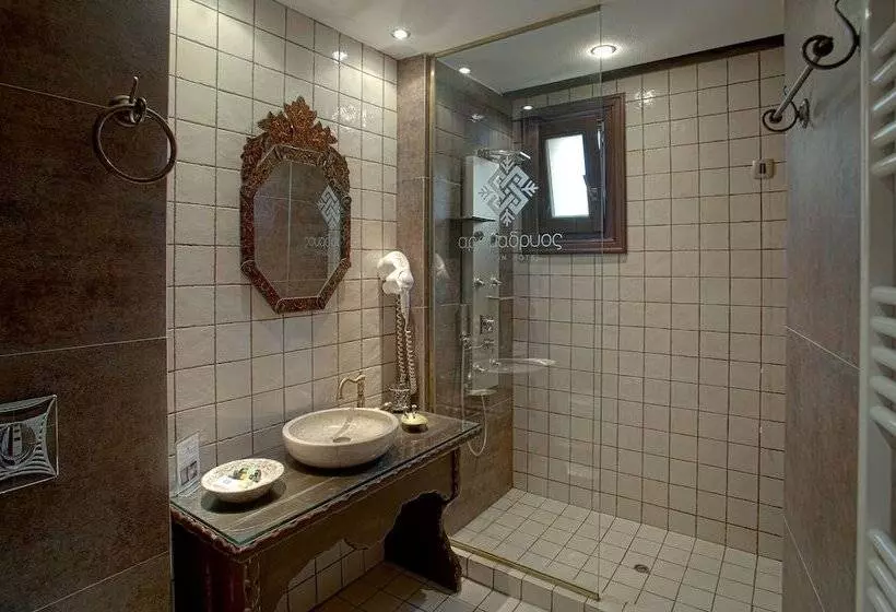 ホテル Aroma Dryos Spa & Eco