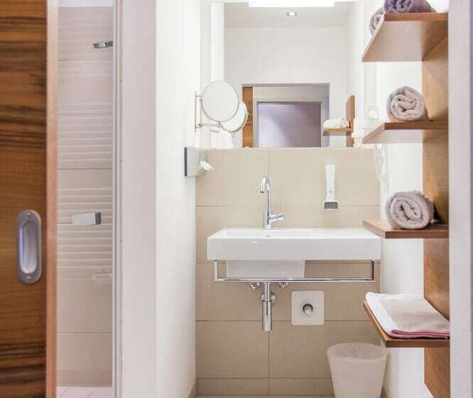 هتل Bacher Asitzstubn