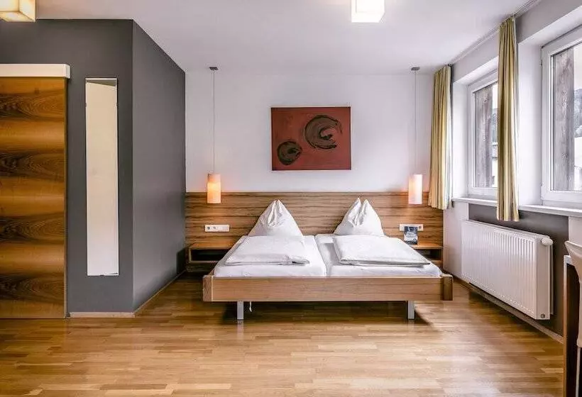 Hotell Bacher Asitzstubn