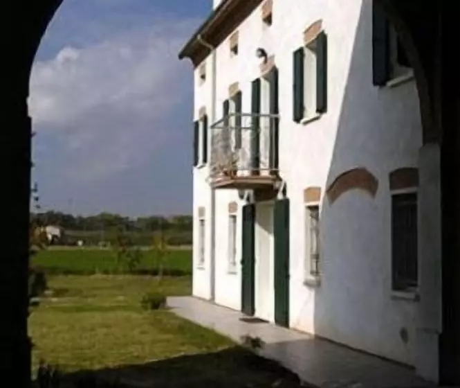 فندق B&b Corte Bertoia