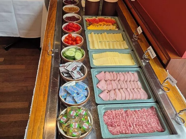 Отель Bishops Arms Lund