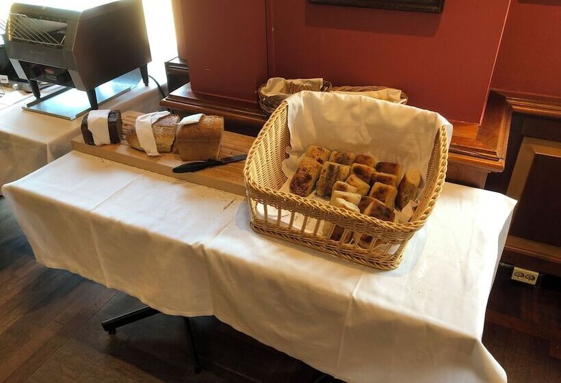 هتل Bishops Arms Lund