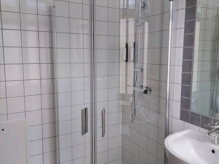 Отель Bishops Arms Lund