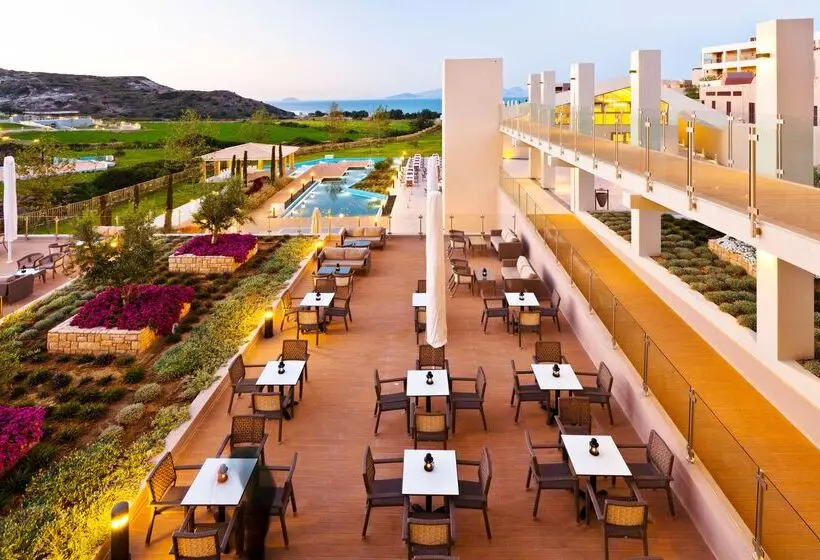 Hotelli Blue Lagoon Village   All Inclusive